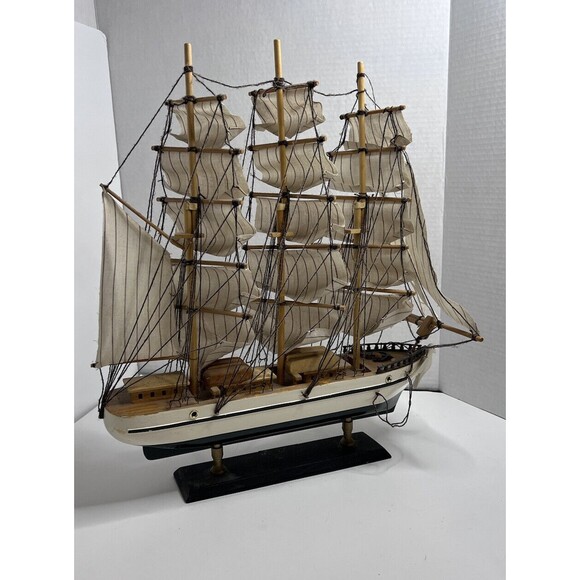 VTG Sailing Ship 3 Mass Model Constitution 17 in Collectible Decor Cloth Cannons - Picture 3 of 12